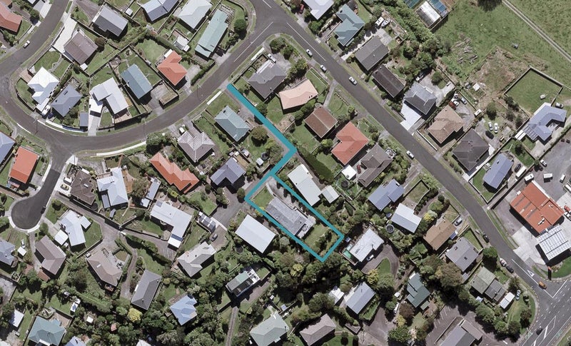 14D Melrose Street, Spotswood, New Plymouth - Carousel 1