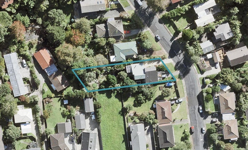2/35 Marina Road, Torbay, Auckland - Carousel 1