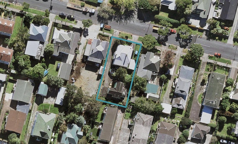 2/23 Lancing Road, Sandringham, Auckland - Carousel 1