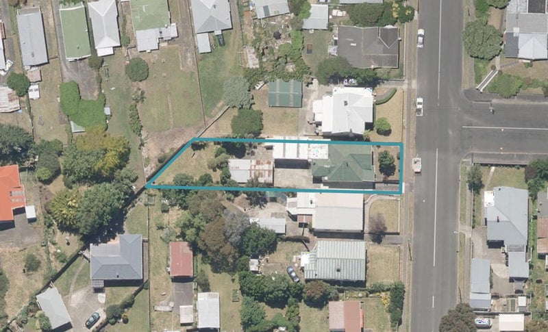 5 Dustin Street, Gonville, Whanganui - Carousel 1