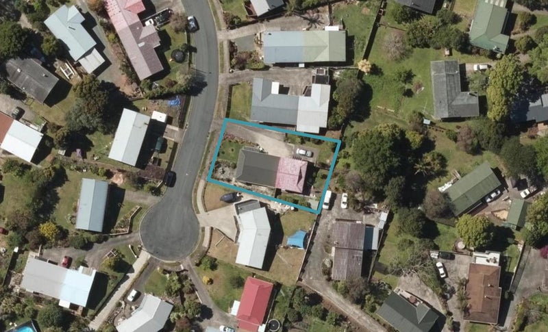 7 Robin Hood Place, Onerahi, Whangārei - Carousel 1