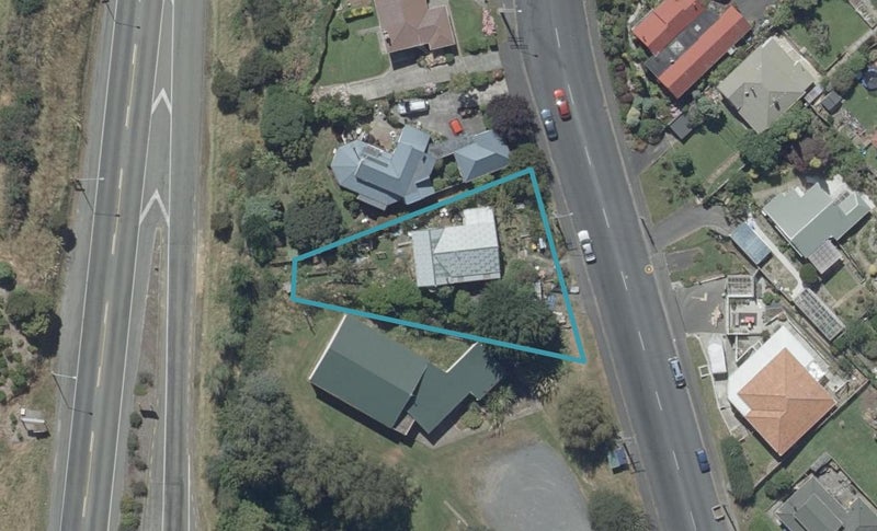 215 Pine Hill Road, Dalmore, Dunedin - Carousel 1