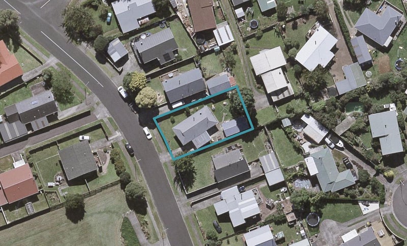22 Gardenia Avenue, Bell Block, New Plymouth - Carousel 1