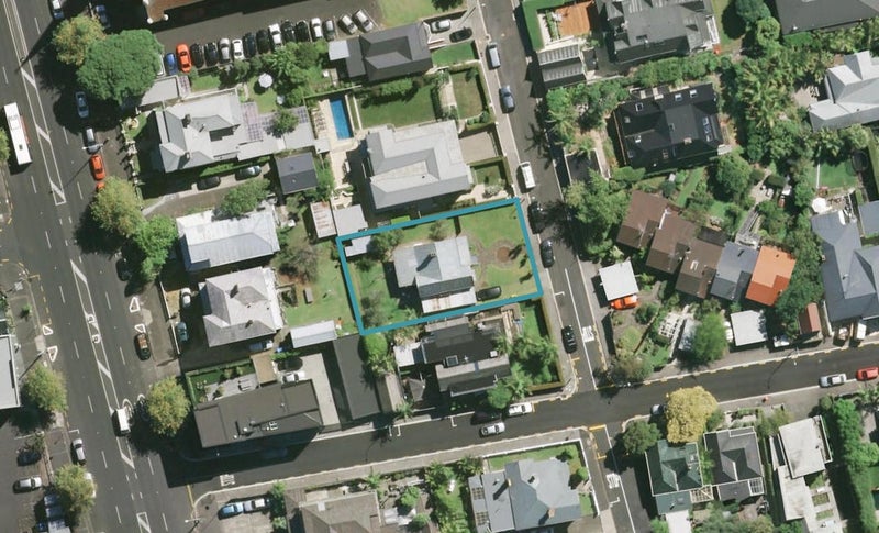 24 Arthur Street, Freemans Bay, Auckland - Carousel 1