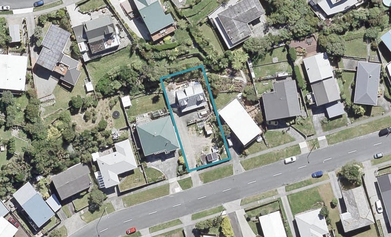 237 Dowse Drive, Maungaraki, Lower Hutt - Carousel 1