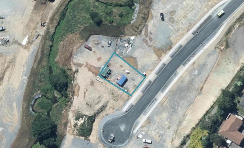 56 Tradewinds Drive, Whitby, Porirua - Carousel 1