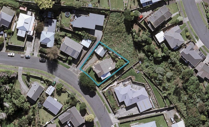 25 Hobart Drive, Spotswood, New Plymouth - Carousel 1