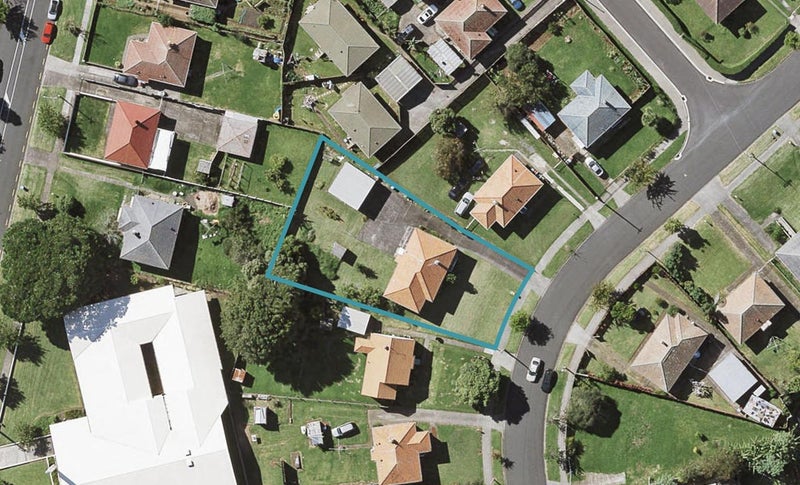 16 Te Koa Road, Panmure, Auckland - Carousel 1