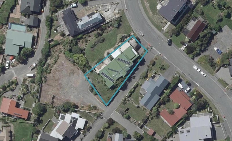 29 Santa Maria Avenue, Mount Pleasant, Christchurch - Carousel 1