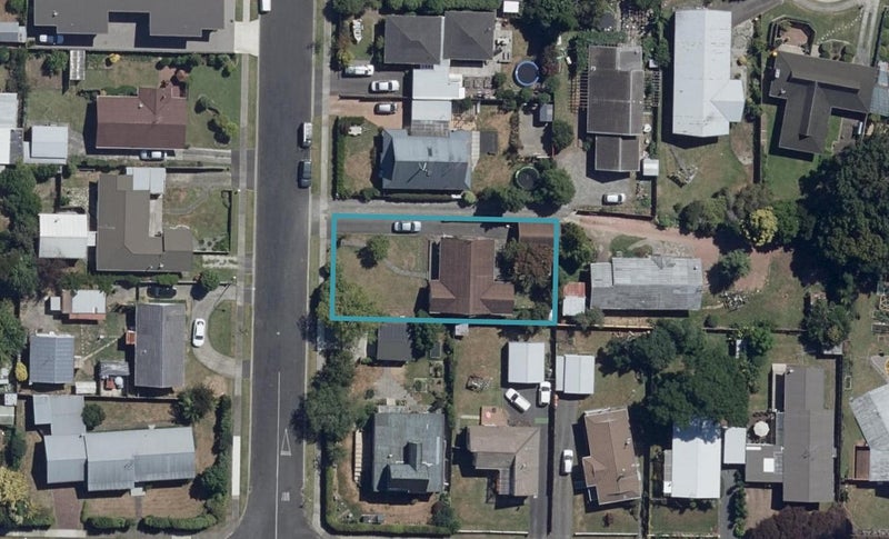 41 Kowhai Street, Hamilton Lake, Hamilton - Carousel 1