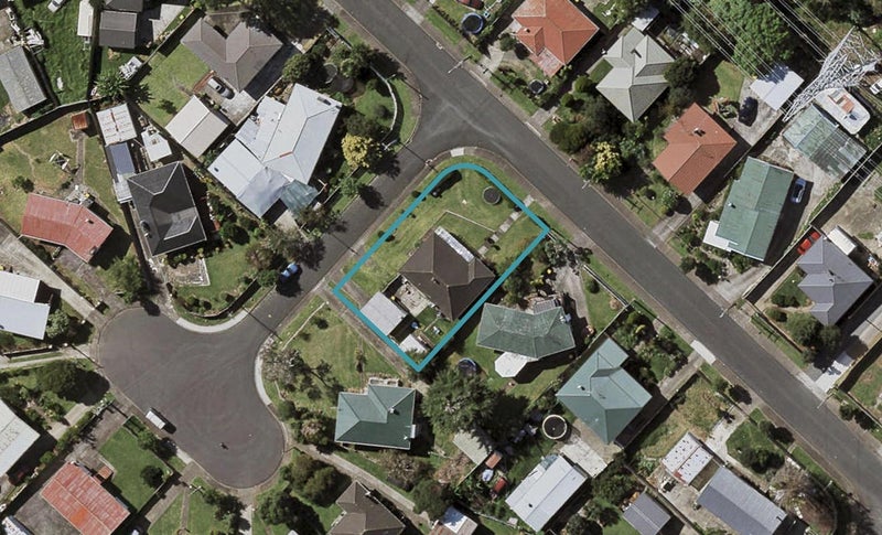 67 Clayton Avenue, Otara, Auckland - Carousel 1