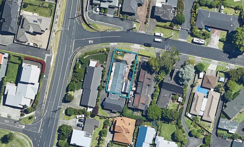 3 Hinewa Road, Otumoetai, Tauranga - Carousel 1