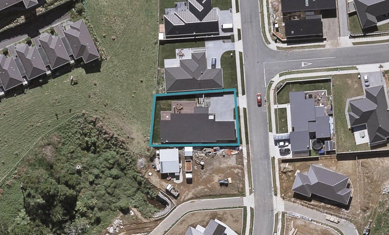 44 Cyrus Street, Whalers Gate, New Plymouth - Carousel 1