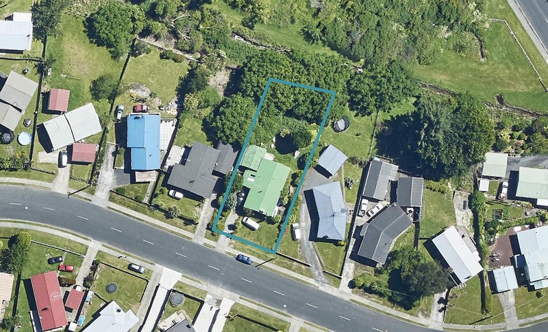 9 Homedale Street, Pukehangi, Rotorua - Carousel 1