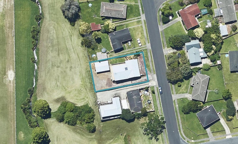 23 Arawata Avenue, Welcome Bay, Tauranga - Carousel 1