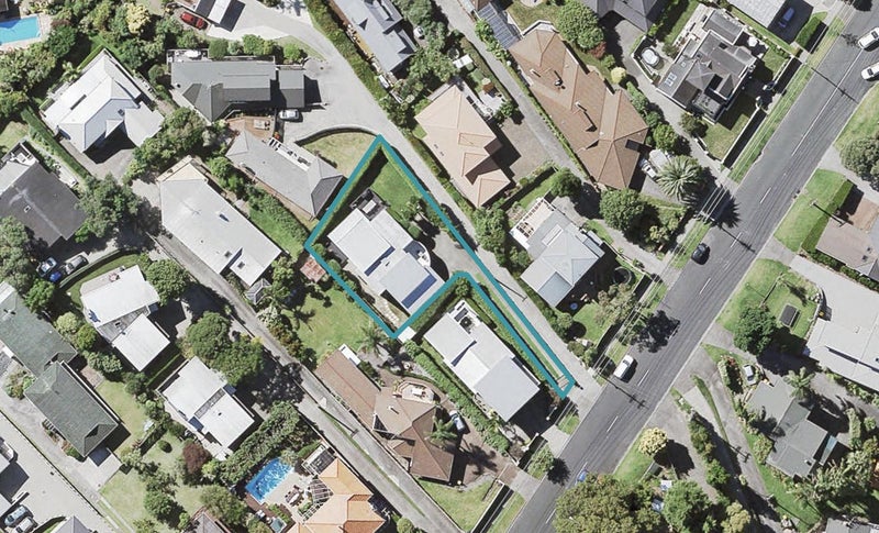 89A Kowhai Road, Mairangi Bay, North Shore City - Carousel 1
