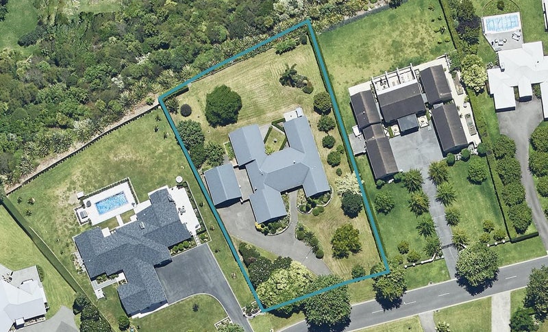 100 Freeburn Road, Pyes Pa, Tauranga - Carousel 1