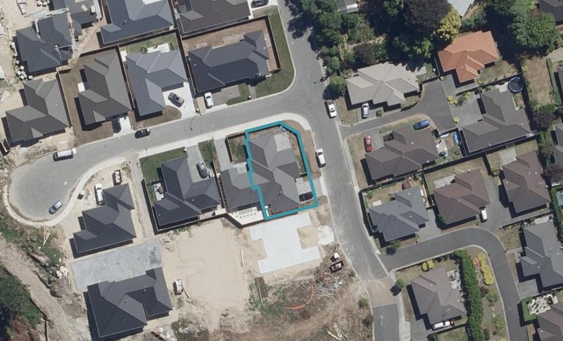 24 Sexton Road, Huntington, Hamilton - Carousel 1