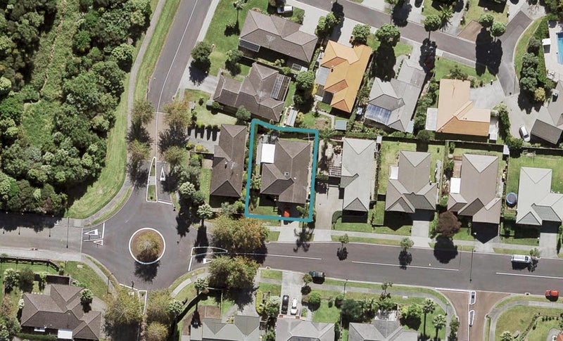 30 Rush Creek Drive, Westgate, Auckland - Carousel 1