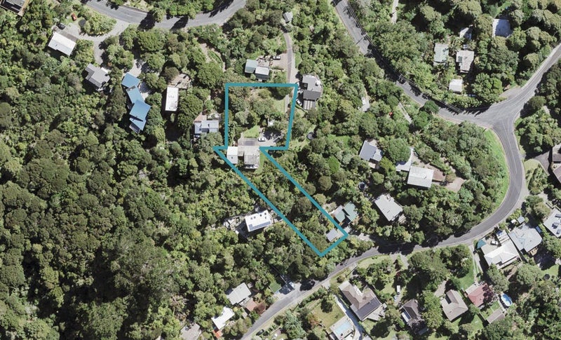 165 Victory Road, Laingholm, Auckland - Carousel 1