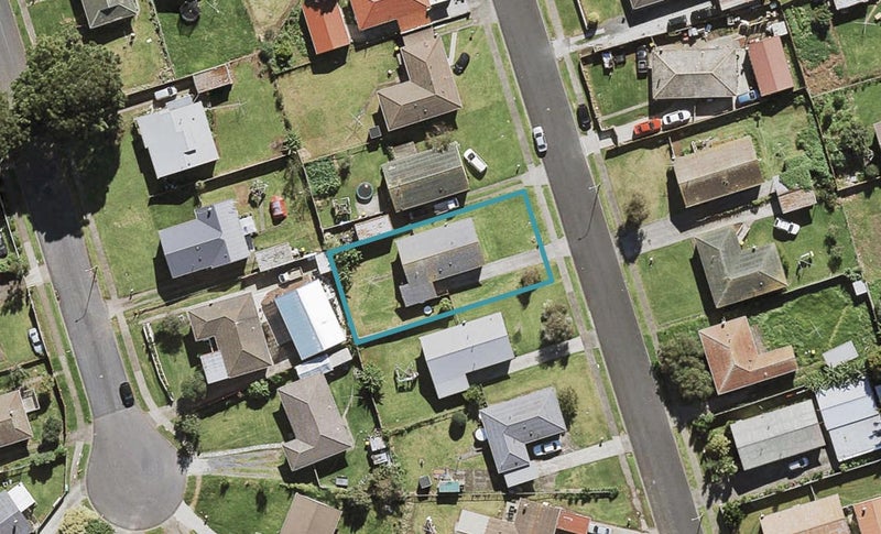56 Calthorp Close, Favona, Auckland - Carousel 1