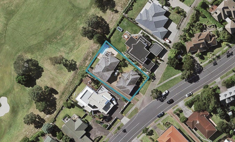 169B Norman Lesser Drive, Saint Johns, Auckland - Carousel 1