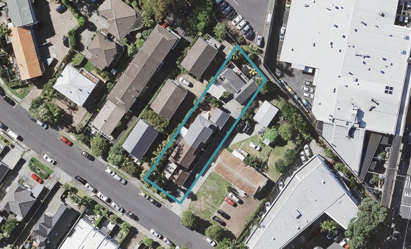 1/5 Campbell Road, Takapuna, Auckland - Carousel 1