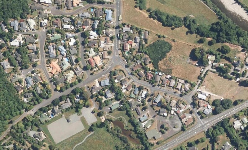 24 Topaz Street, Birchville, Upper Hutt - Carousel 1