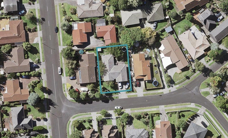 2 Eastridge Court, Northpark, Auckland - Carousel 1