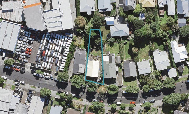 21 Altham Avenue, Mount Eden, Auckland - Carousel 1