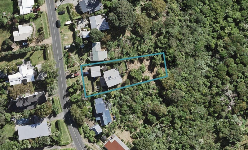 13 Cory Road, Palm Beach, Waiheke Island - Carousel 1