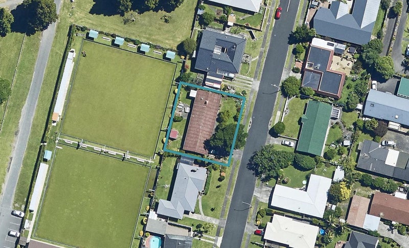 8 Cedar Grove, Matua, Tauranga - Carousel 1
