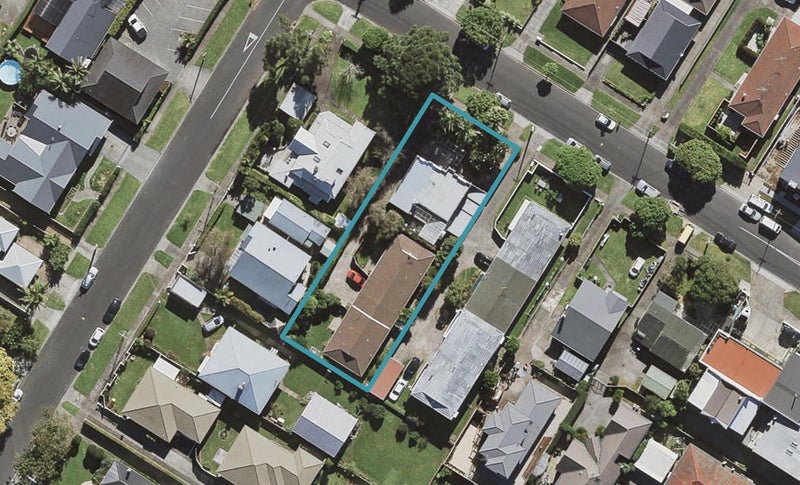 2/86 Rawhiti Road, Onehunga, Auckland - Carousel 1