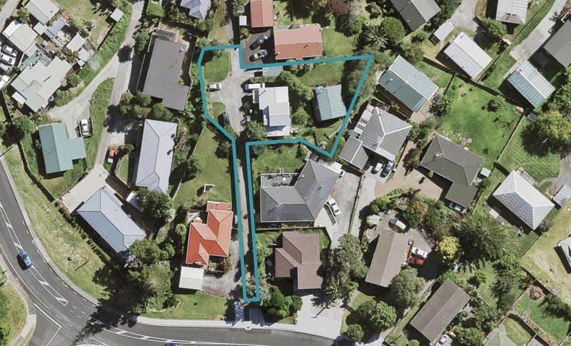 1/80 Sunnyside Road, Sunnyvale, Auckland - Carousel 1