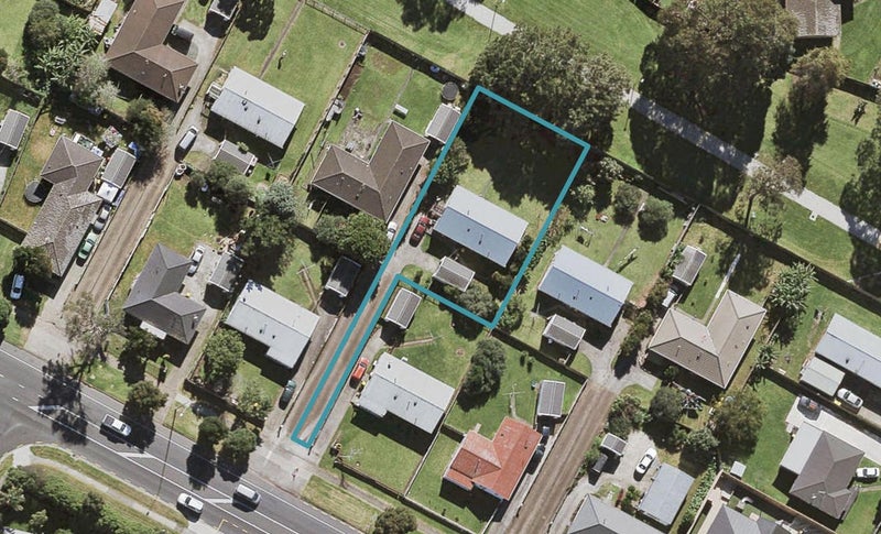 635 Massey Road, Mangere, Auckland - Carousel 1