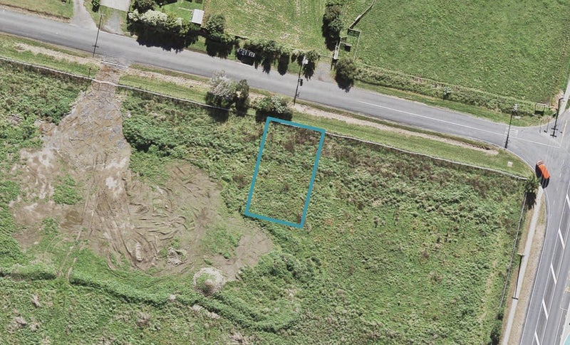 4/2 Dale Road, Whenuapai, Auckland - Carousel 1