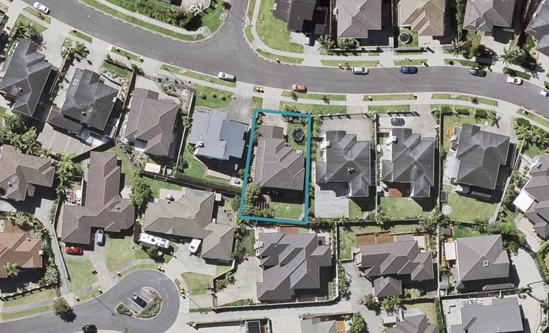 65 Killybegs Drive, Pinehill, Auckland - Carousel 1