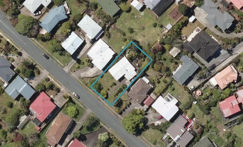 11 Oakland Avenue, Woodhill, Whangarei - Carousel 1