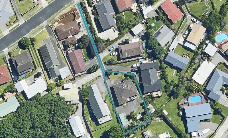 42 Heron Avenue East, Matua, Tauranga - Carousel 1