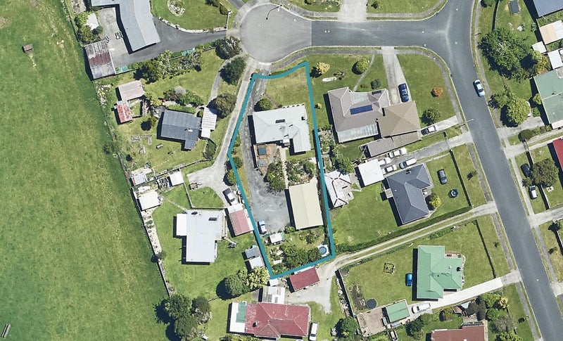 8 Munro Place, Ngongotaha, Rotorua - Carousel 1