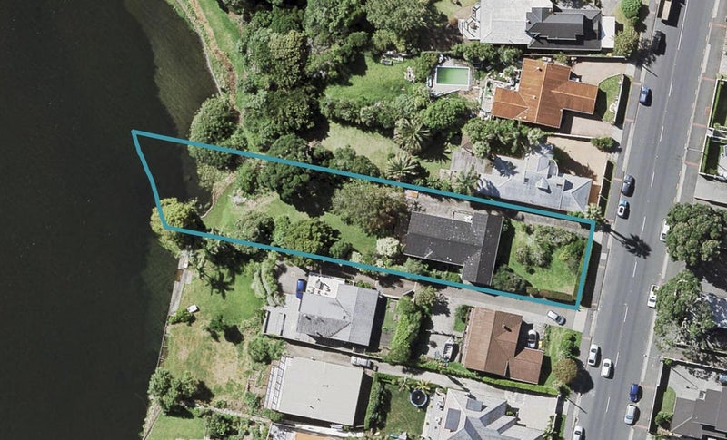 310 Hurstmere Road, Takapuna, Auckland - Carousel 1