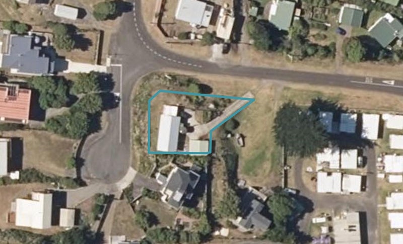1A Gloucester Street, Waitarere Beach, Levin - Carousel 1