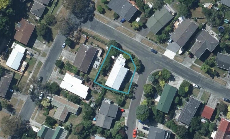 2 Fathom Lane, Whitby, Porirua - Carousel 1