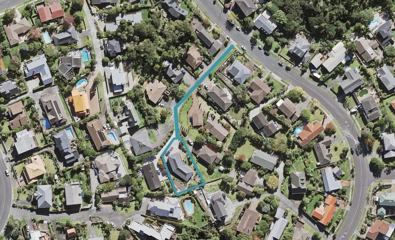 159 Chelsea View Drive, Chatswood, Auckland - Carousel 1