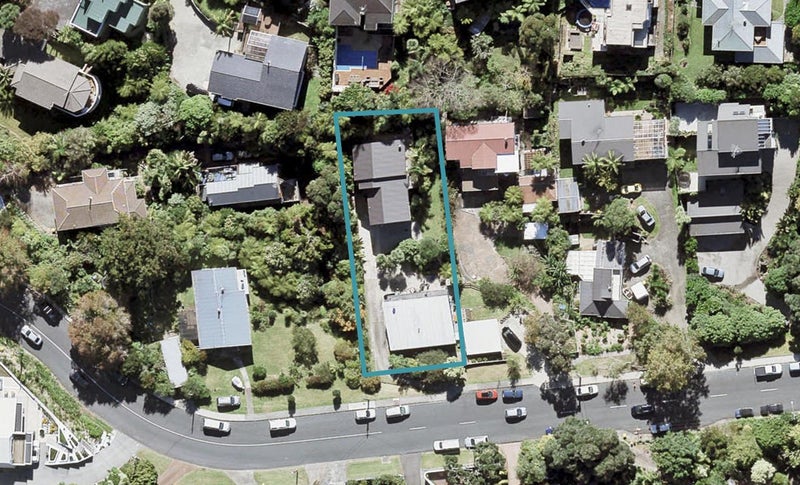 1/19 Valley Road, Browns Bay, Auckland - Carousel 1