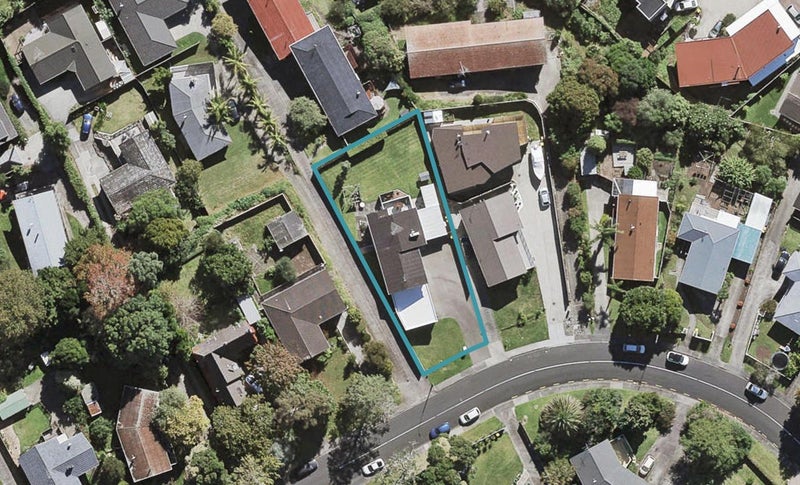 17 Chequers Avenue, Glenfield, Auckland - Carousel 1
