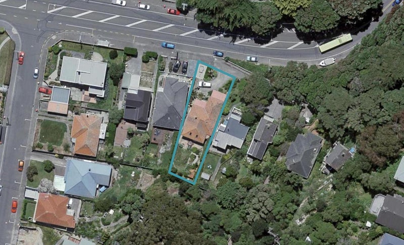 574 Broadway, Strathmore Park, Wellington - Carousel 1