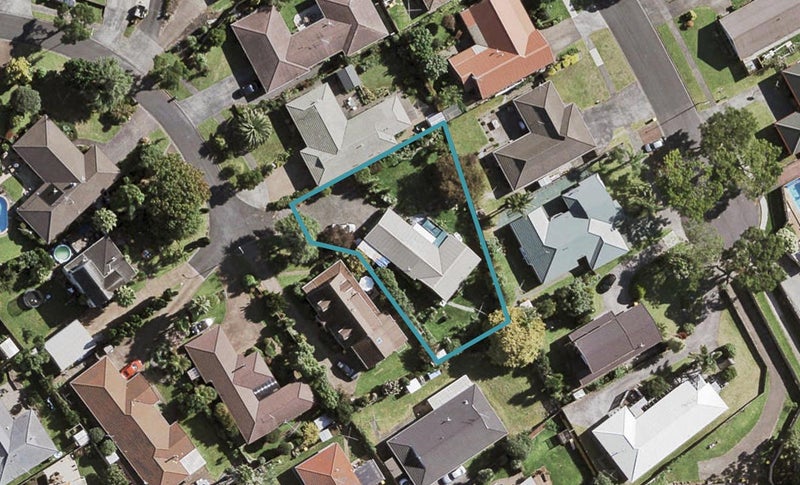 14 Carlinka Place, Conifer Grove, Takanini - Carousel 1