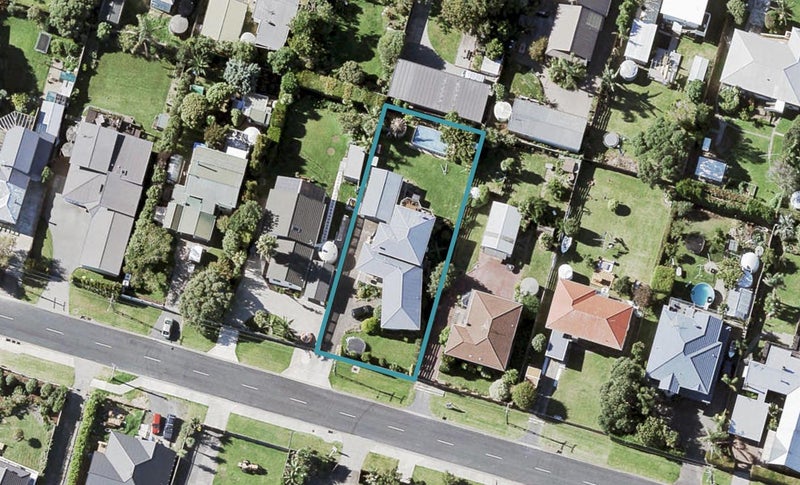 39 Karaka Road, Beachlands, Auckland - Carousel 1