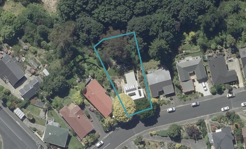 50 Pioneer Crescent, Helensburgh, Dunedin - Carousel 1